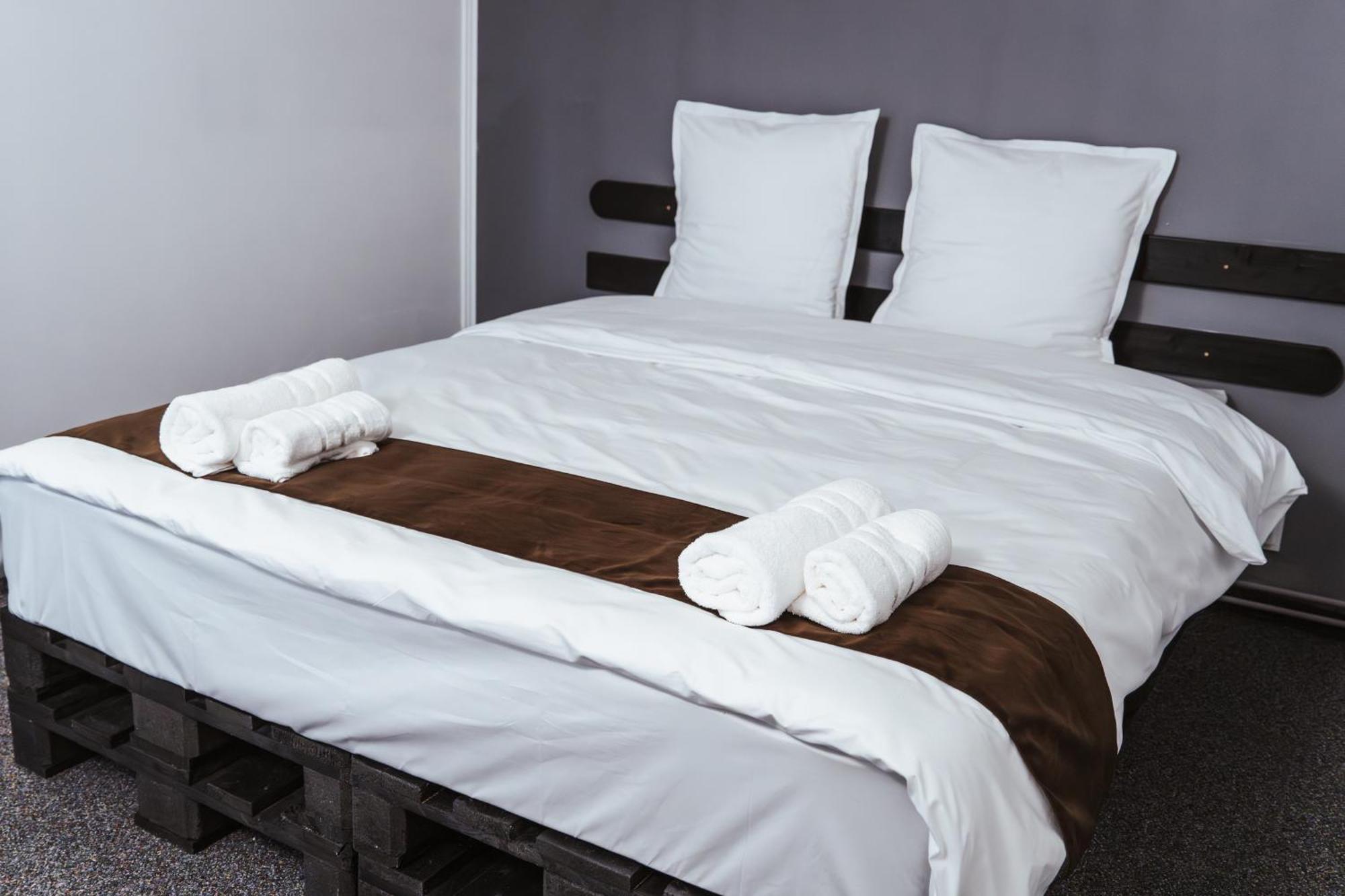 Hotel Casa Rosu Kluż-Napoka Zewnętrze zdjęcie